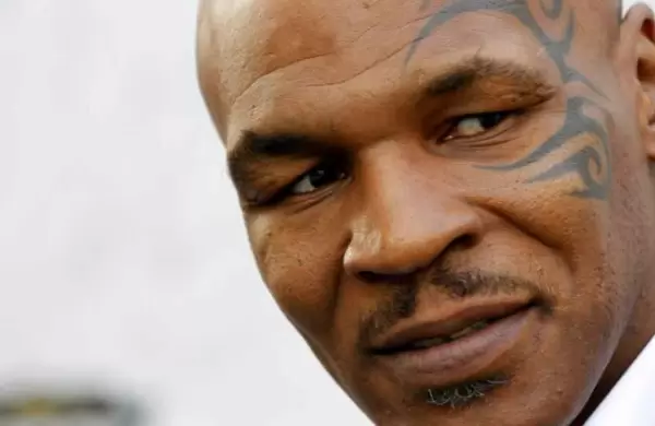 Mike Tyson va a imprimir (sí, imprimir) bebidas a base de marihuana