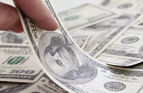 El dólar está en su nivel más bajo en dos años: ¿por qué se deprecia la moneda estadounidense?