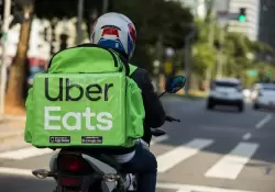 Delivery en pandemia: los ingresos de Uber Eats se duplicaron a 1.200 millones de dlares