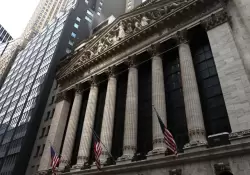 Avanza Wall Street por el optimismo respecto a una vacuna para el coronavirus