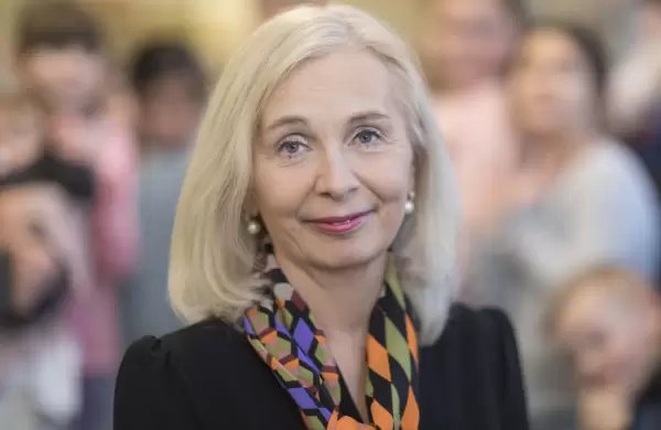 Helen ngmo, directora de la Inspeccin de Escuelas de Suecia: "No ir al
colegio implica riesgos sanitarios para los nios"