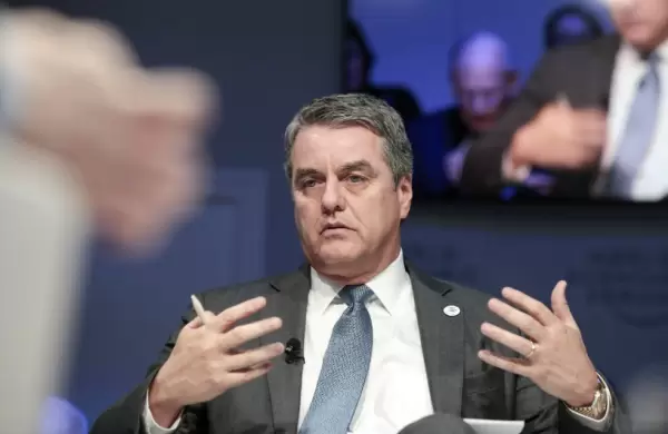 Director general de la Organizacin Mundial de Comercio abandona el cargo y pasa a una multinacional