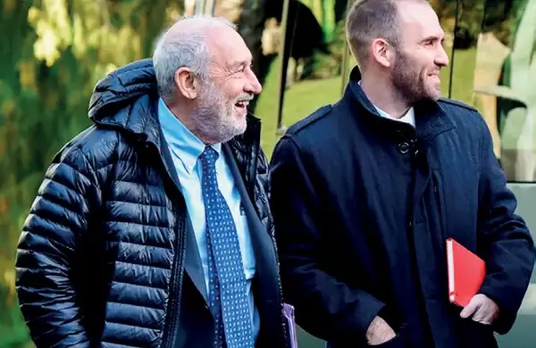 El Premio Nobel de Economa Joseph Stiglitz festej el acuerdo con el FMI