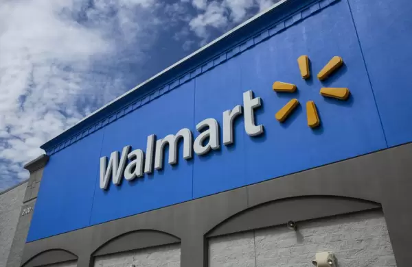 Walmart, la enemiga que le pisa los talones a Amazon