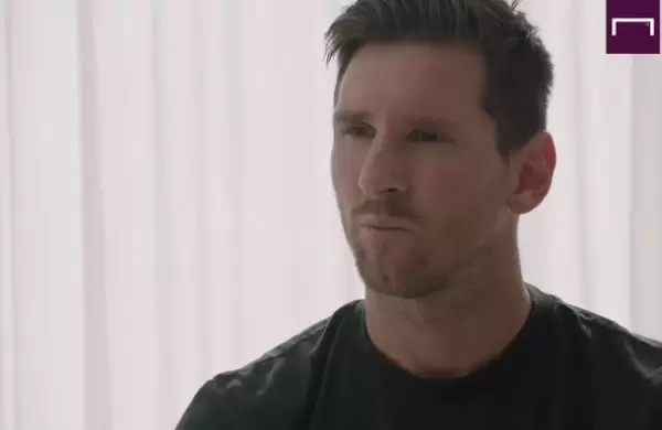 Lionel Messi: "Me quedo en Barcelona"