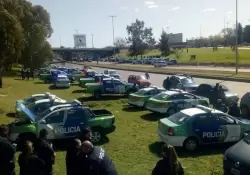 Sigue la protesta de la Polica Bonaerense y empieza a complicar al Gobierno