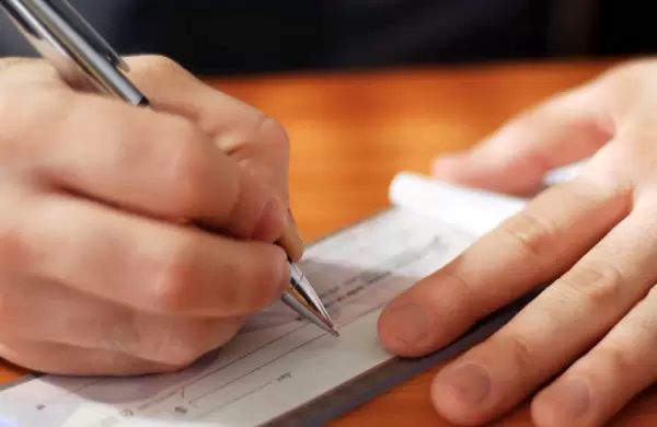 Cmo funciona 'Chequeas': la nueva app que permite verificar cheques de forma "simple y gil"