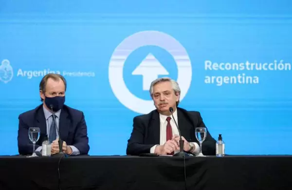 Alberto Fernndez insisti en la necesidad de "ahorrar en pesos y dejar los dlares para producir"