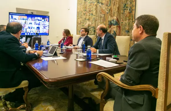 9 claves imprescindibles para proyectar confianza y presencia por Zoom