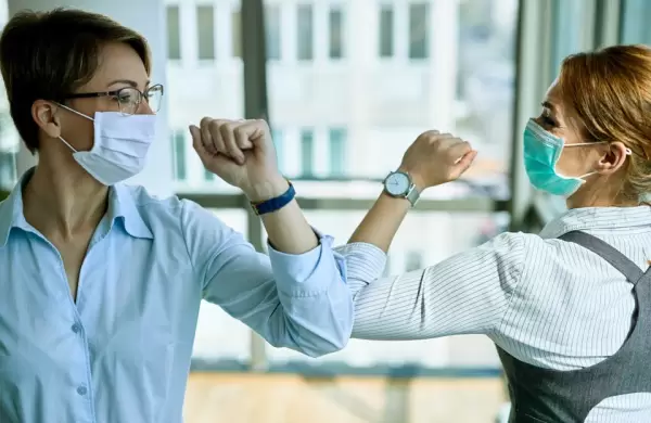 Cinco formas eficaces de comunicarles novedades sobre la pandemia a tus empleados