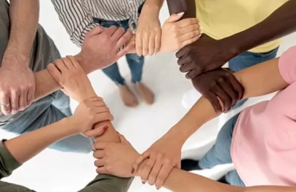 Fundación FLOR anunció los ganadores de los premios que reconocen a las firmas más inclusivas, diversas y equitativas