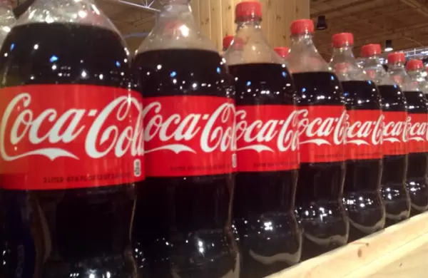 Coca-Cola Argentina confirm que "se queda": "Nuestro plan de inversin reafirma el compromiso con el desarrollo y crecimiento"