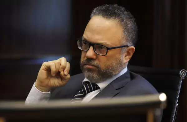 Matías Kulfas: “Los que compran dólares no son delincuentes ni vende patrias, es gente que quiere estar tranquila”