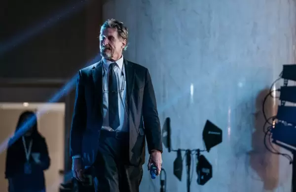 John McAfee, el pionero del software, fue acusado por evadir impuestos