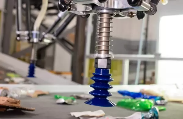 Así trabaja el robot de US$ 300.000 que automatiza el reciclado de basura