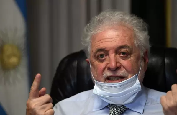Para Ginés González van a pasar algunos meses hasta que la vacuna tenga efecto comunitario