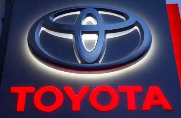 Toyota recorta su objetivo de produccin por la escasez de semiconductores