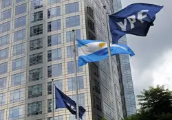 YPF cerr su canje de deuda con 60% de aprobacin y evit el default