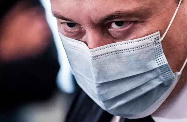 Mientras Bitcoin se eleva hacia los US$ 50.000, Elon Musk podría ser indagado por sus intervenciones en el mercado