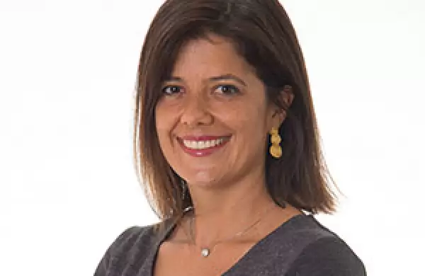 Risers: historias reales que inspiran cambios a travs de la tecnologa y la conexin