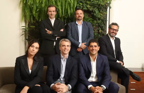 Integracin y desembarco en el mundo de los abogados