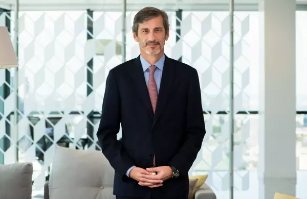 Para el CEO de BBVA, "es difcil combatir la informalidad cuando el marco est diseado para que el efectivo valga ms que una transferencia"