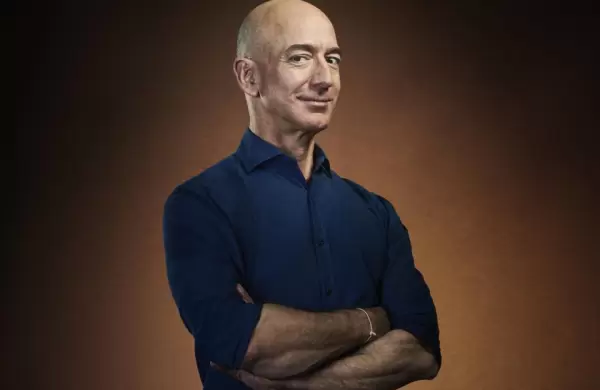 De Jeff Bezos a Kendra Scott: estos son algunos de los 195 líderes que este año dejaron las empresas que fundaron