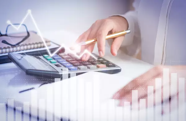 Sueldos ejecutivos: las empresas proyectan un 32% de aumento para 2025
