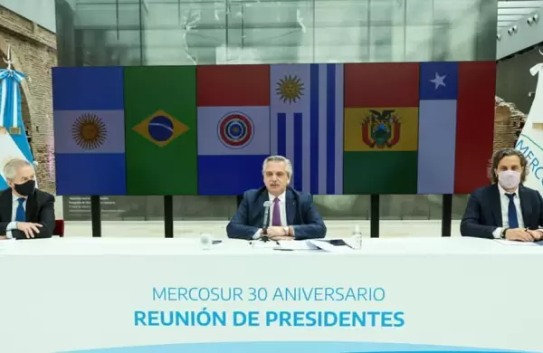 30 años del Mercosur: las aguas del lastre