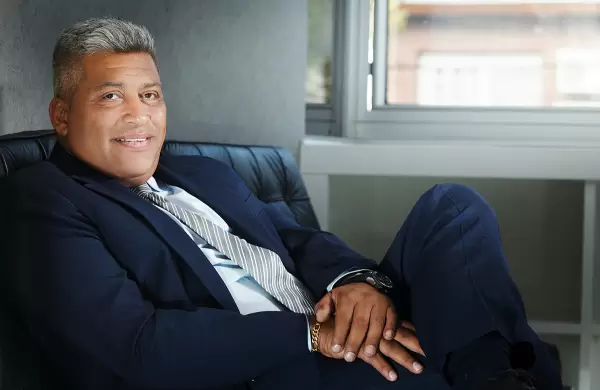 Carlos Rosales, el nuevo dueño de Garbarino, cuenta cómo resucitará la empresa y afirma: "Soy un vivo  ejemplo de la movilidad social ascendente"