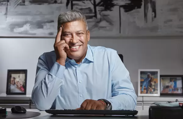 Garbarino no encuentra inversionistas y Carlos Rosales pierde la sonrisa