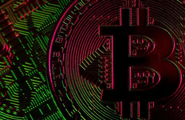 El motivo por el cual Bitcoin se desplomó durante el fin de semana