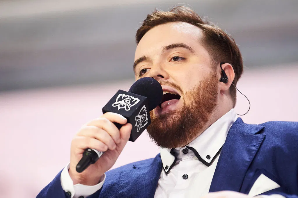 Ibai LLanos el culpable de que los chicos pasen horas en la