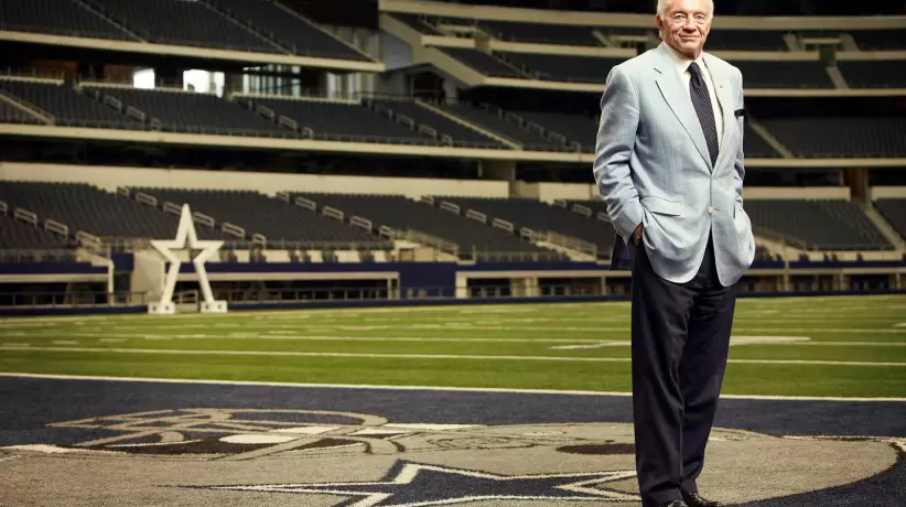 Jerry Jones, el multimillonario dueño de Dallas Cowboys
