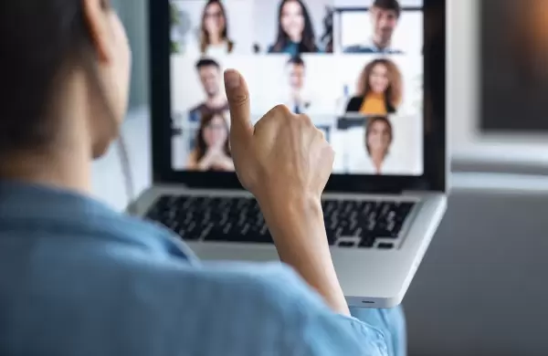 En la Argentina ya se discute sobre reducir la jornada laboral