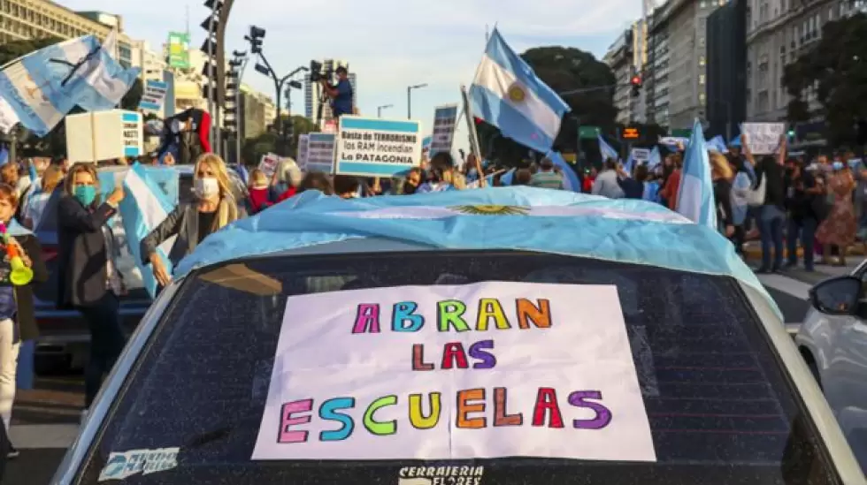 Protesta por el cierre de clases