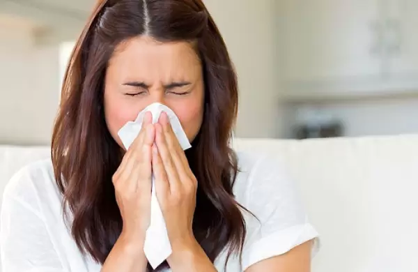 Agregan síntomas sospechosos de tener coronavirus