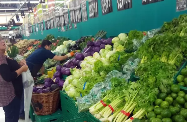 Crece la enorme grieta entre los precios del productor y los que paga el consumidor