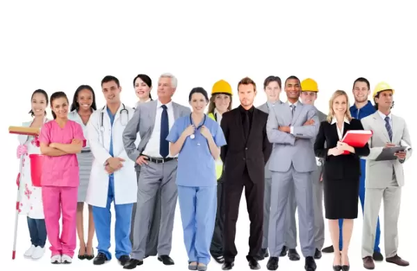 Informe: Quiénes son los profesionales que más ganan