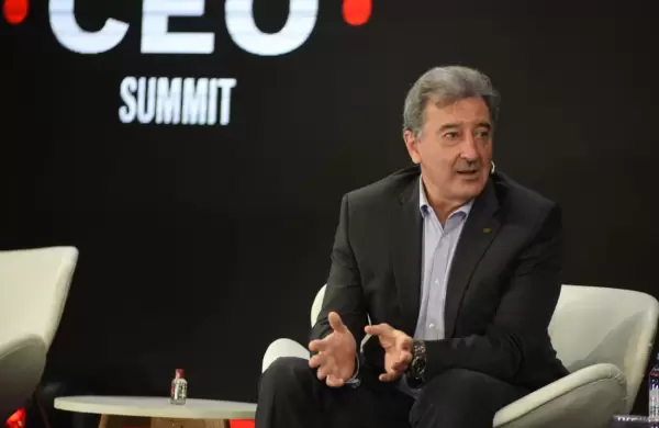 Daniel Herrero, de Toyota: "Si batimos récords de ventas, el año que viene fabricaremos 15 mil autos más"