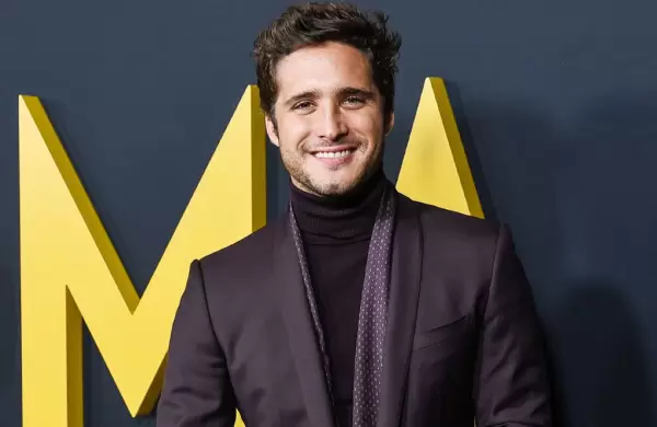 Diego Boneta descubre secretos de la serie de Luis Miguel