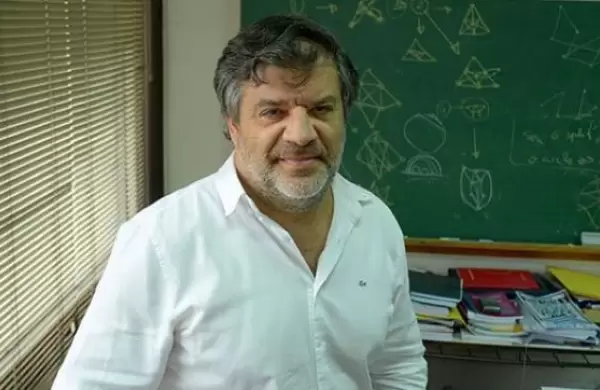 Un matemtico predice cundo estarn vacunados los mayores de 18 en Buenos AIres