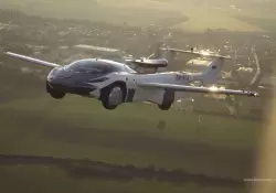 Video: prueban con xito el "AirCar", el auto volador con nombre obvio