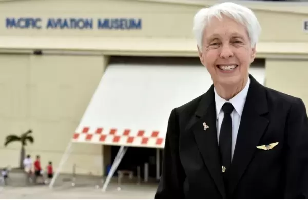 Quién es la mujer de 82 años que volará al espacio con Jeff Bezos
