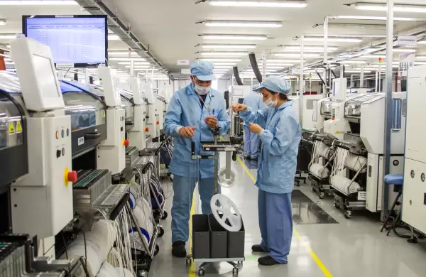 Mirgor anunció negocios en Estados Unidos y su acción se disparó cerca del 8%