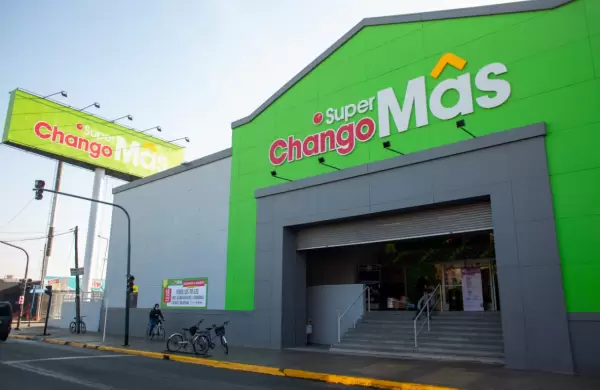 Walmart invierte $ 14 millones y renueva el Super Changomas de Caseros