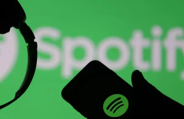 'Dior Talks', el podcast de la marca francesa que respira moda: cómo escucharlo