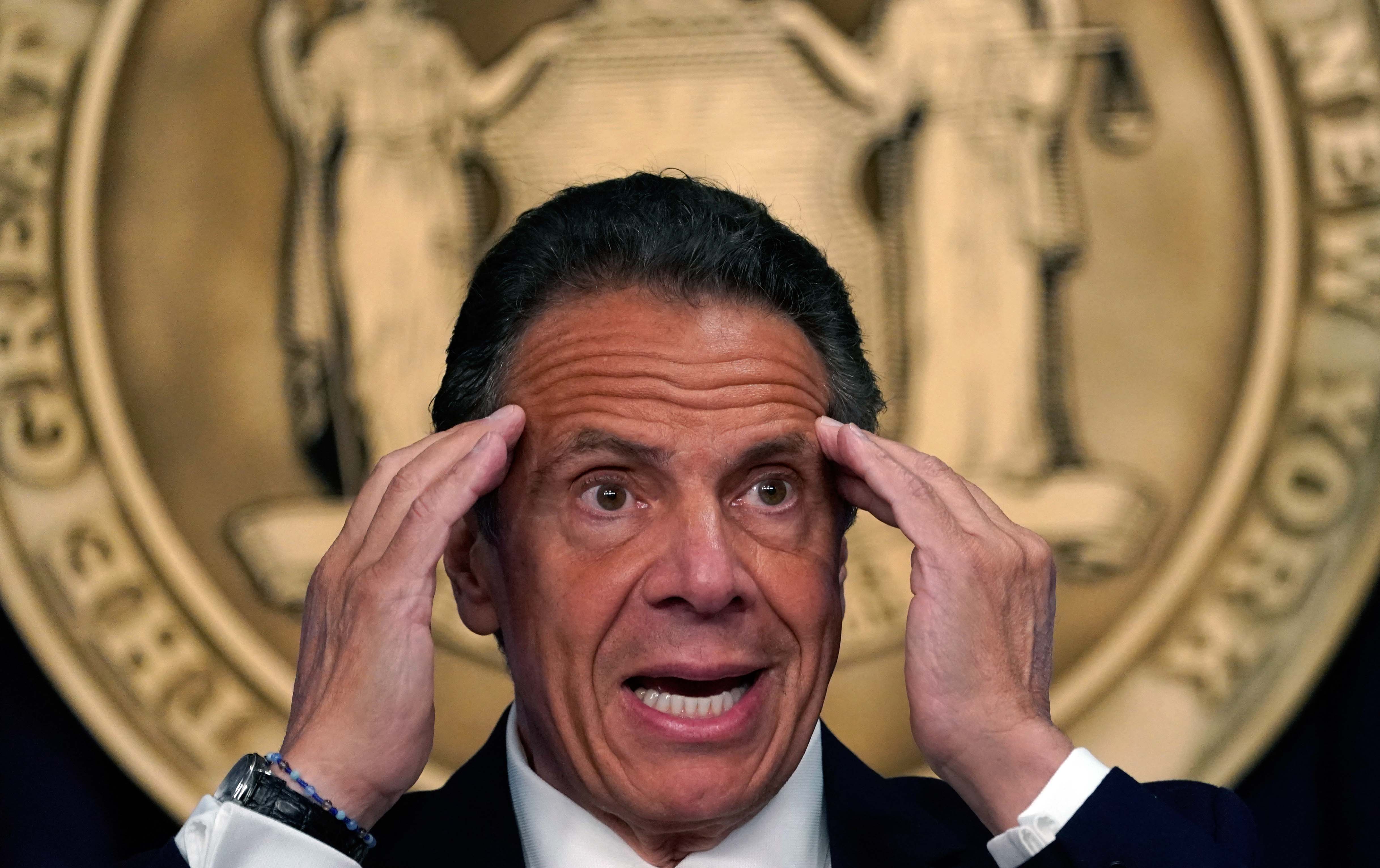 Tras Las Denuncias De Acoso Sexual Renunció Cuomo El Gobernador De