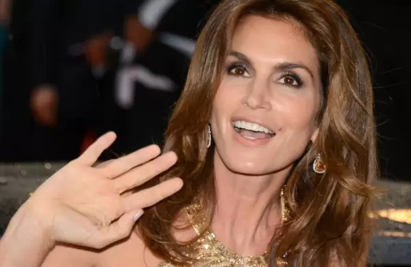 Cindy Crawford se suma al ranking de las ms ricas de EE.UU. que se hicieron a s mismas