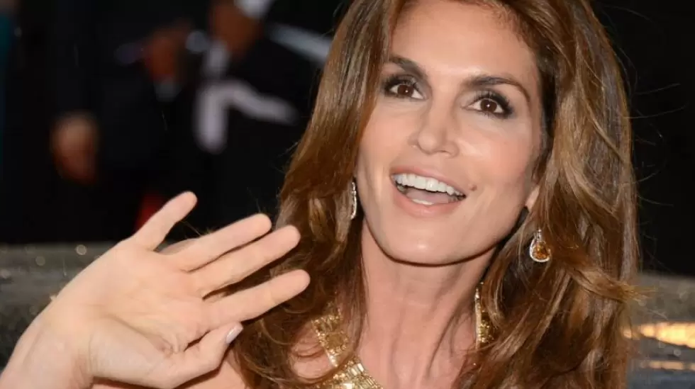 cindy_crawford_cannes_2013